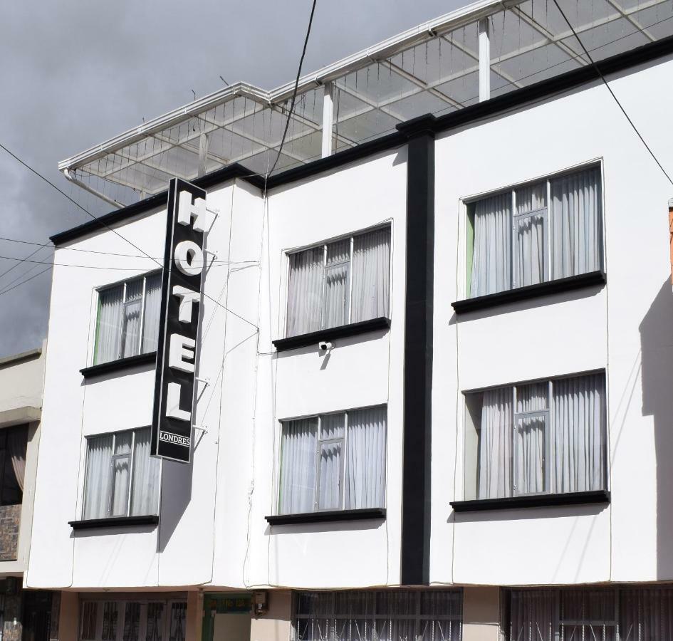 Hotel Londres Пасто Экстерьер фото